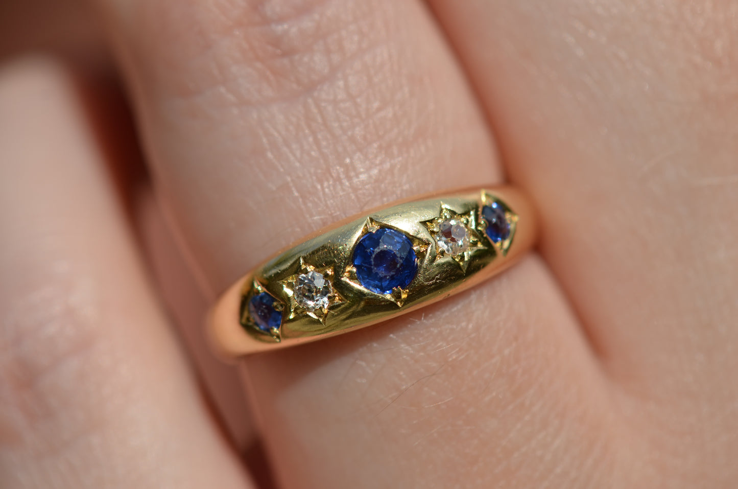 Vibrant Edwardian Sapphire Star Ring
