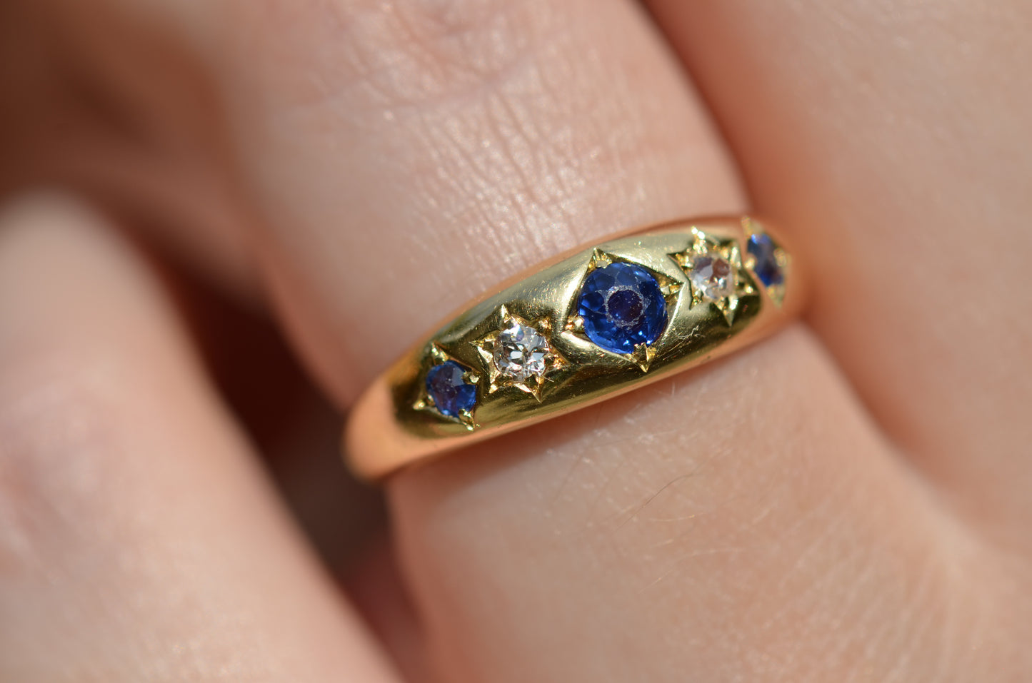 Vibrant Edwardian Sapphire Star Ring