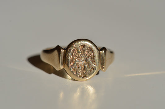 Bold Vintage Eagle Signet Ring