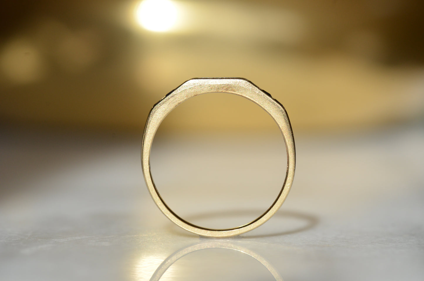Chic Sapphire Geometric Band