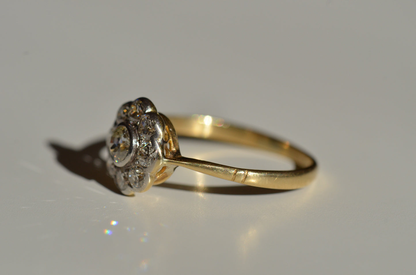 Dazzling Vintage Diamond Daisy Ring