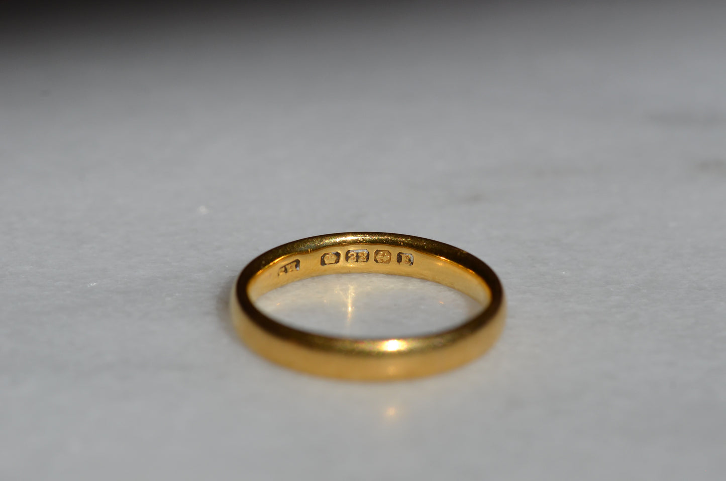 Heavy Vintage 22k Band 1929 5.75