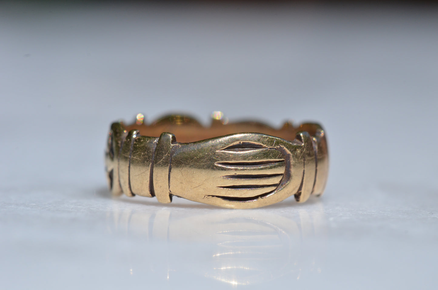 Romantic Vintage Fede Eternity ring