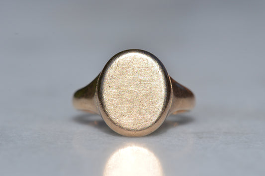 Elegant Edwardian Locket Ring