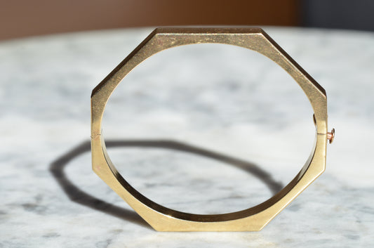 Sleek Geometric Vintage Bangle