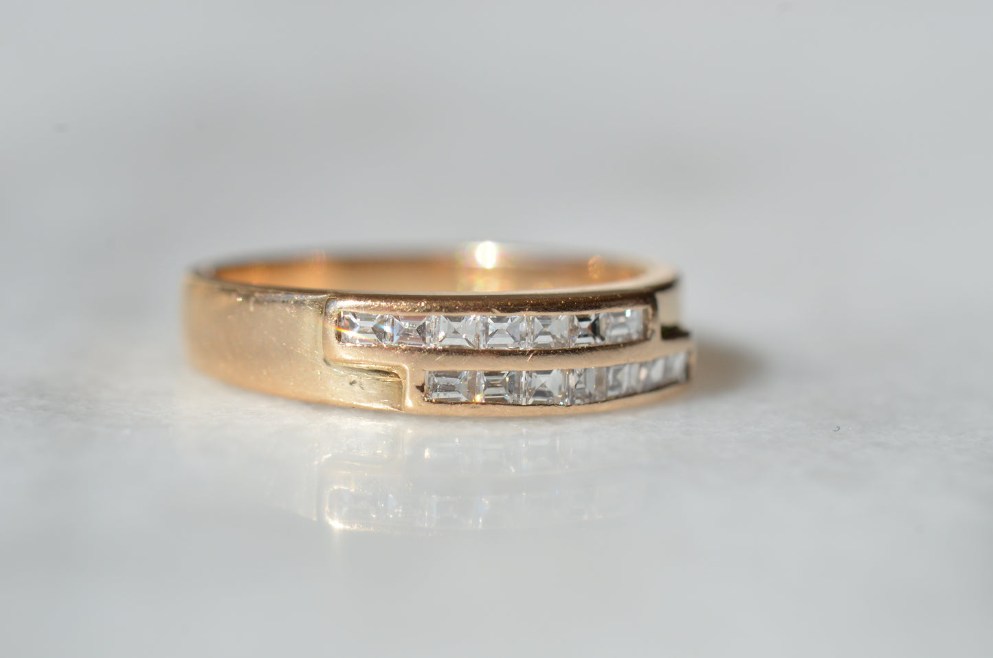 Sexy Vintage Carré Cut Diamond Band