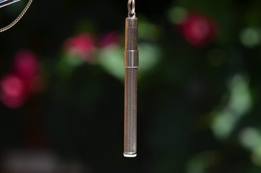 Vintage Solid Gold Toothpick Pendant