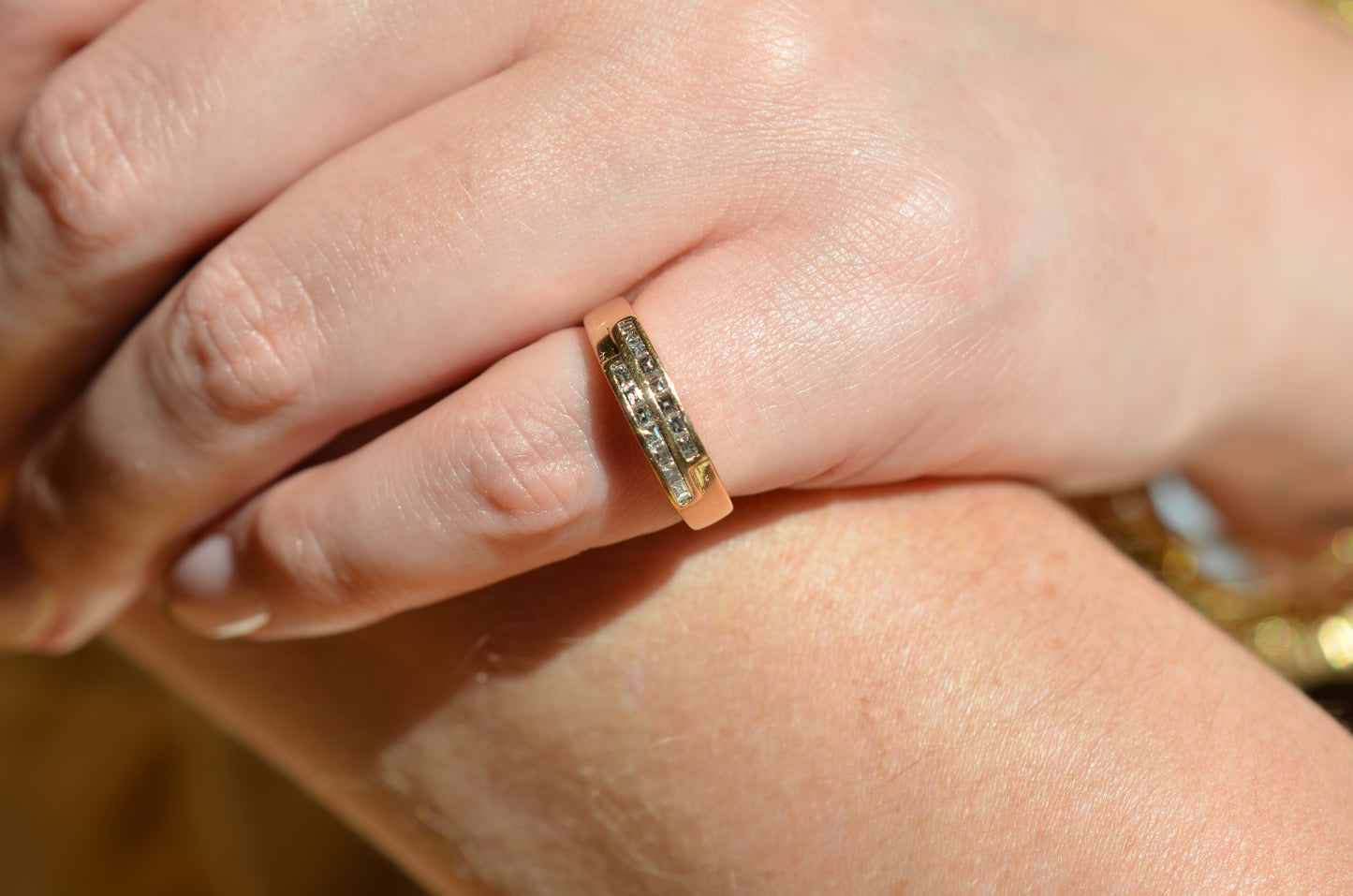 Sexy Vintage Carré Cut Diamond Band