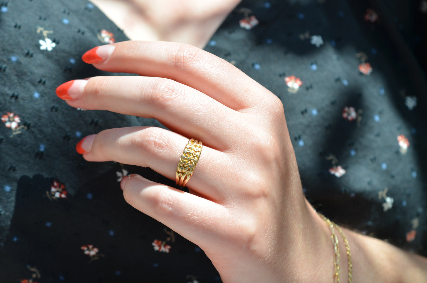 Gorgeous Antique Keeper Ring