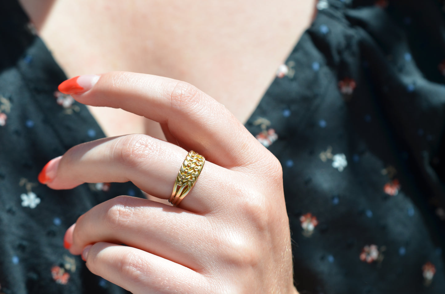 Gorgeous Antique Keeper Ring