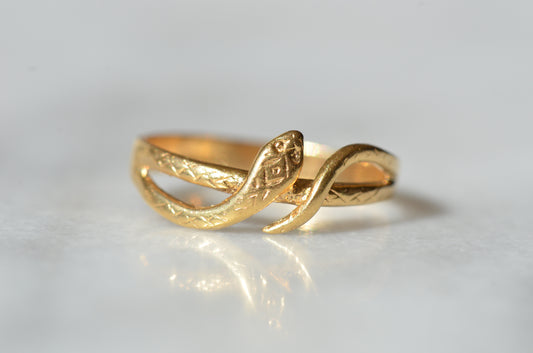 Slim Vintage Serpent Ring