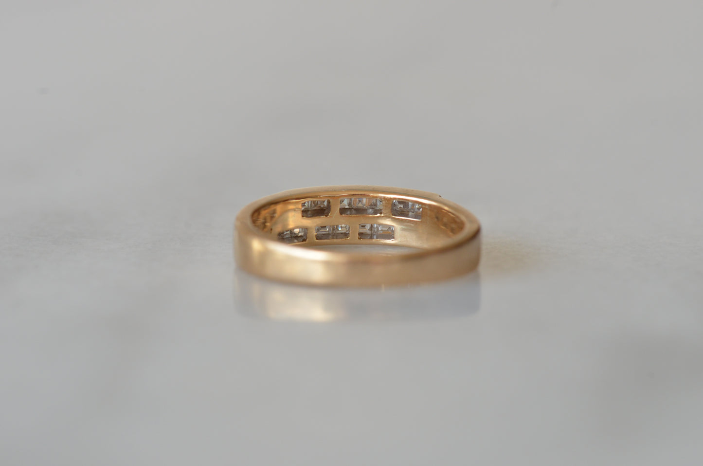 Sexy Vintage Carré Cut Diamond Band