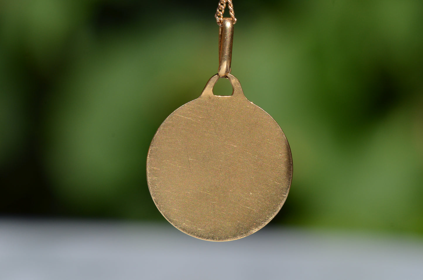 Heavy Classic Vintage Médaille d’Amour Pendant