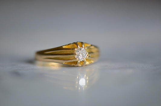Early Deco Diamond Stirrup Ring