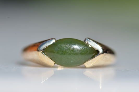 Sexy Vintage Marquise Jade Ring