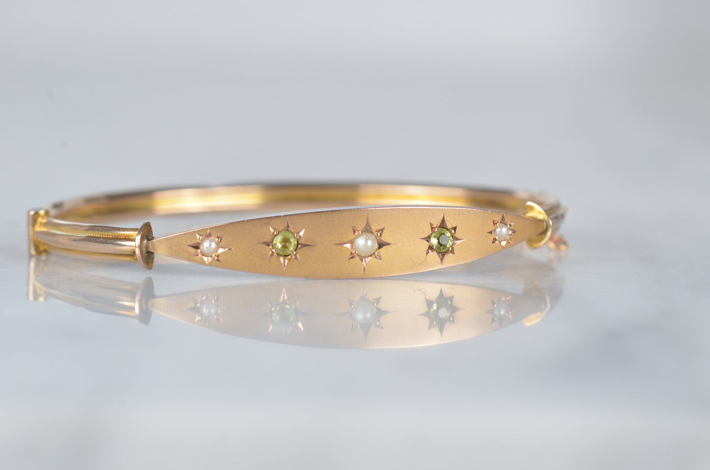 Elegant Edwardian Star-Set Bracelet