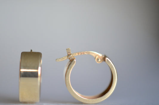 Perfect Everyday Vintage Gold Hoops