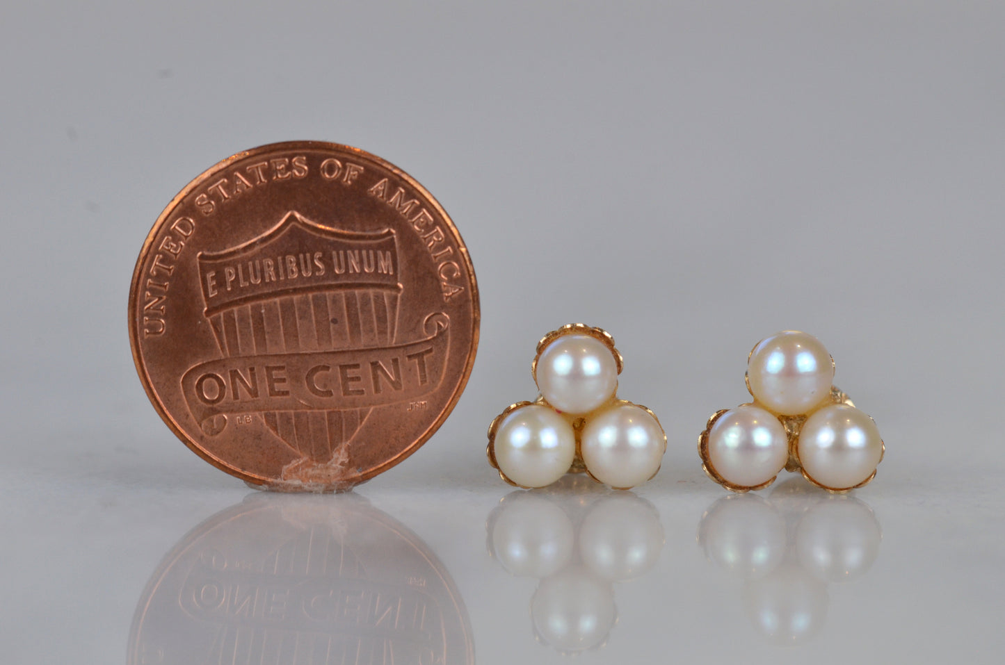 Bubbly Vintage Pearl Trilogy Studs