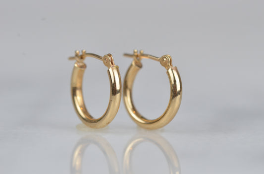 Classic Estate Small Gold Hoops