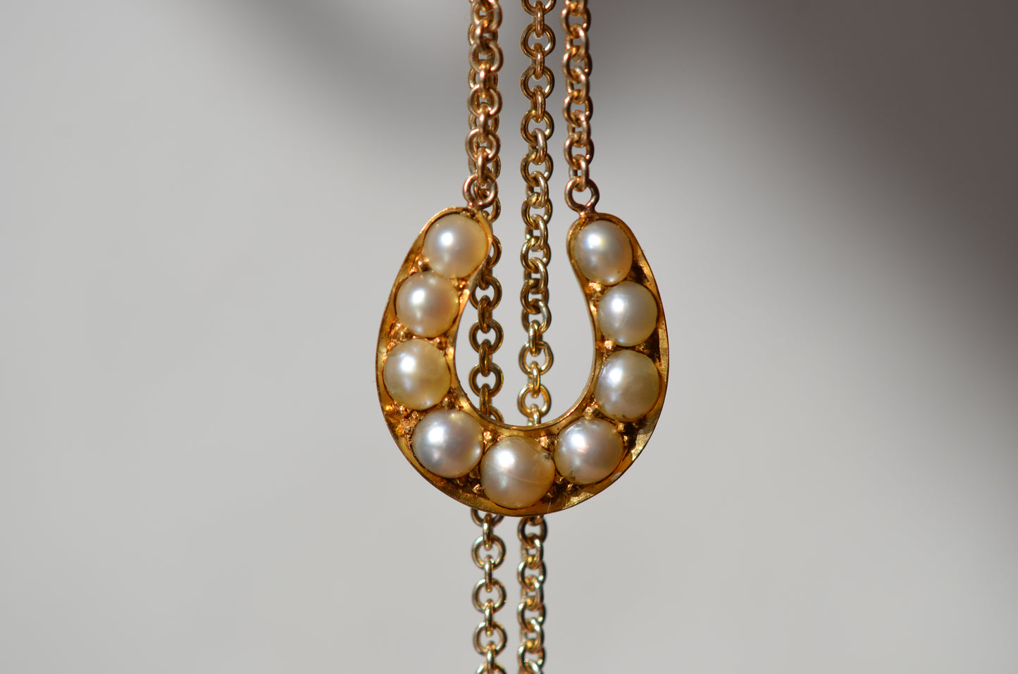 Darling Vintage Pearl Horseshoe Conversion Necklace