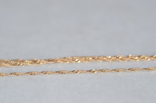 Ultrafine Estate Gold Singapore Chain