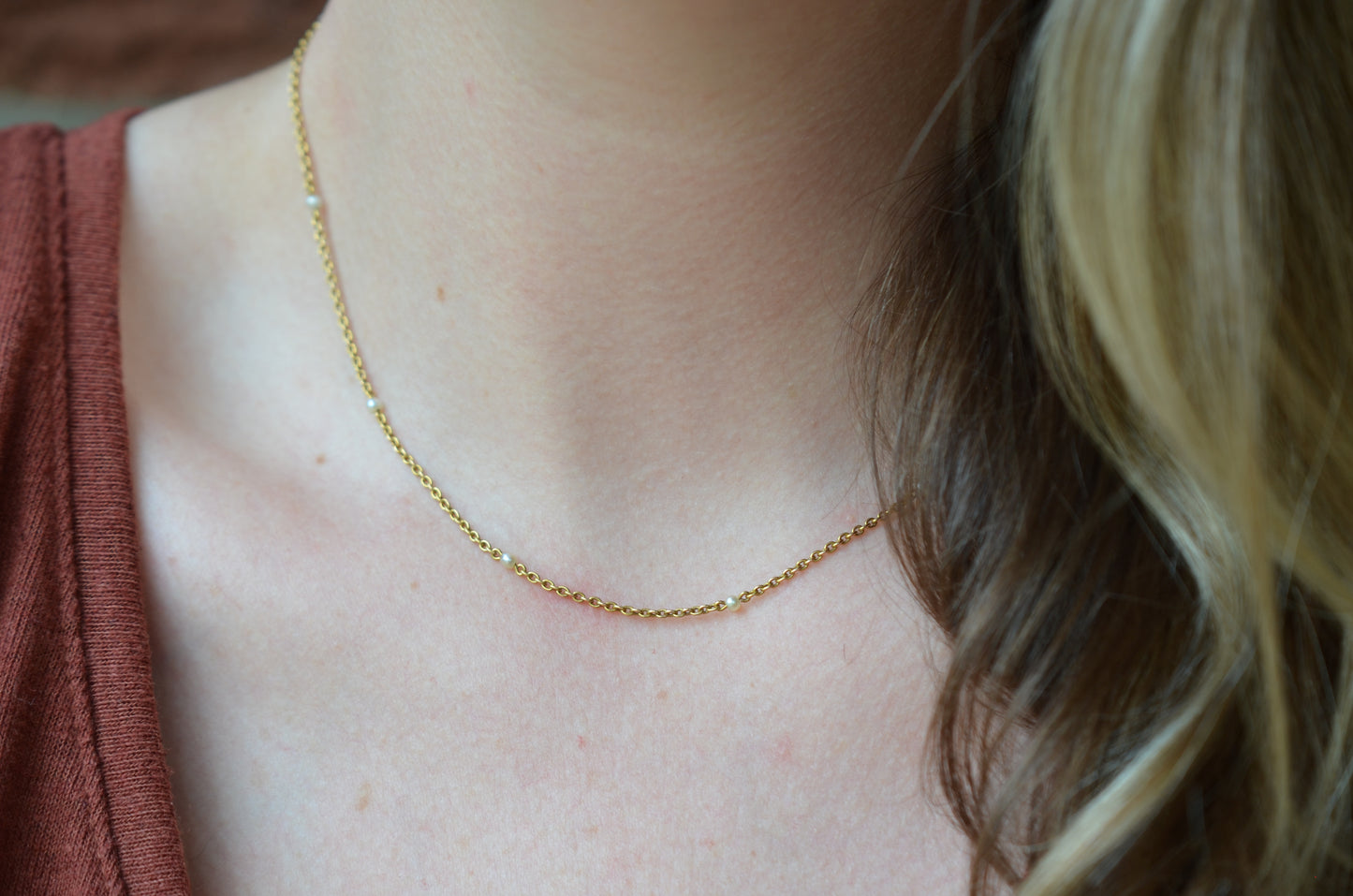 Refined Antique Pearl Station Necklace
