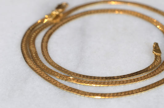 Slinky Vintage Herringbone Necklace