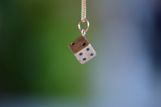 Lucky Single Die Charm