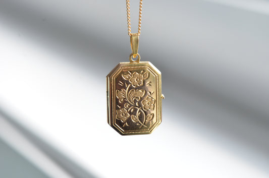 Vintage Forget Me Not Locket