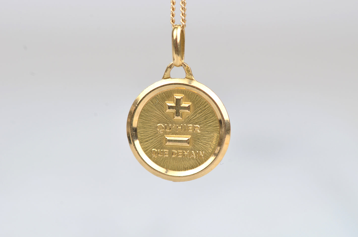 Beautiful Estate Médaille d'Amour Pendant
