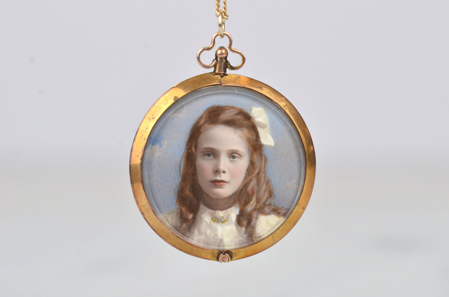 Minimal Antique Glass Locket