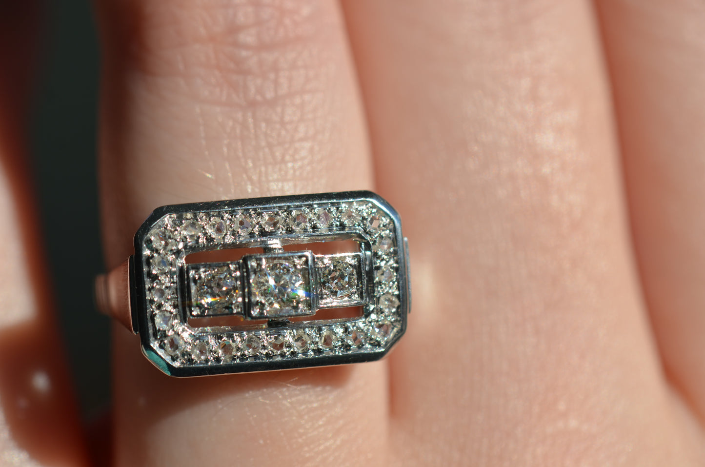 Scintillating Diamond Plaque Ring