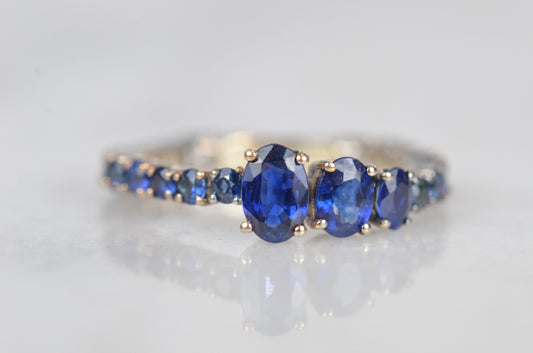 Unique Vintage Sapphire Chain Band