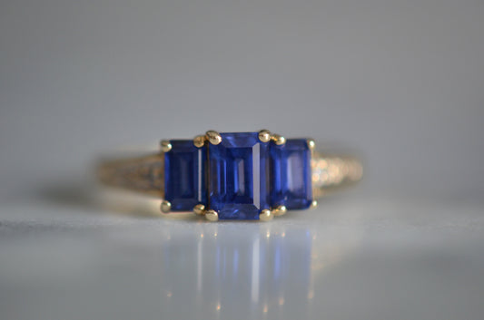 Electric Blue Vintage Sapphire Trilogy Ring