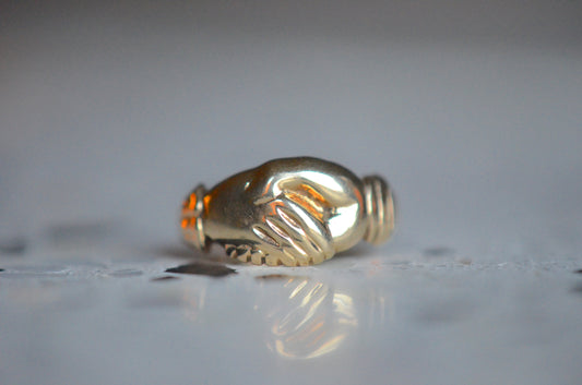 Charming Estate Fede Ring