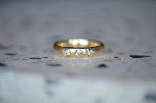 Fantastic Flush Set Estate Trilogy Ring