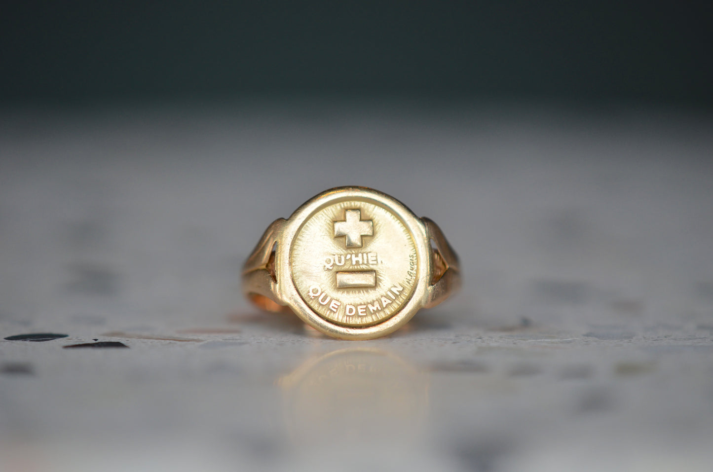 Well-Loved Medaille D'Amour Ring