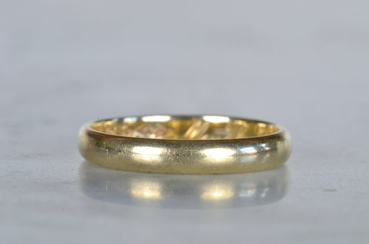 Classic Engraved Wedding Band Oct '32