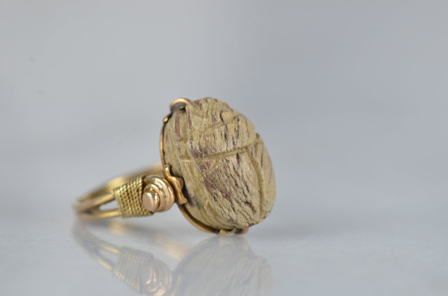 Mysterious Vintage Scarab Swivel Ring