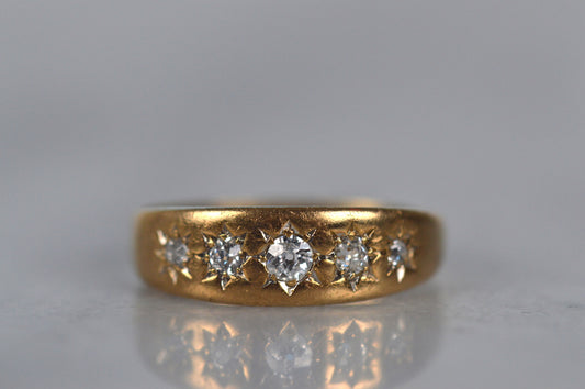 Shimmering Victorian Star-Set 5 Diamond Ring