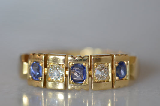 Captivating Sapphire and Diamond Panel Ring 1879