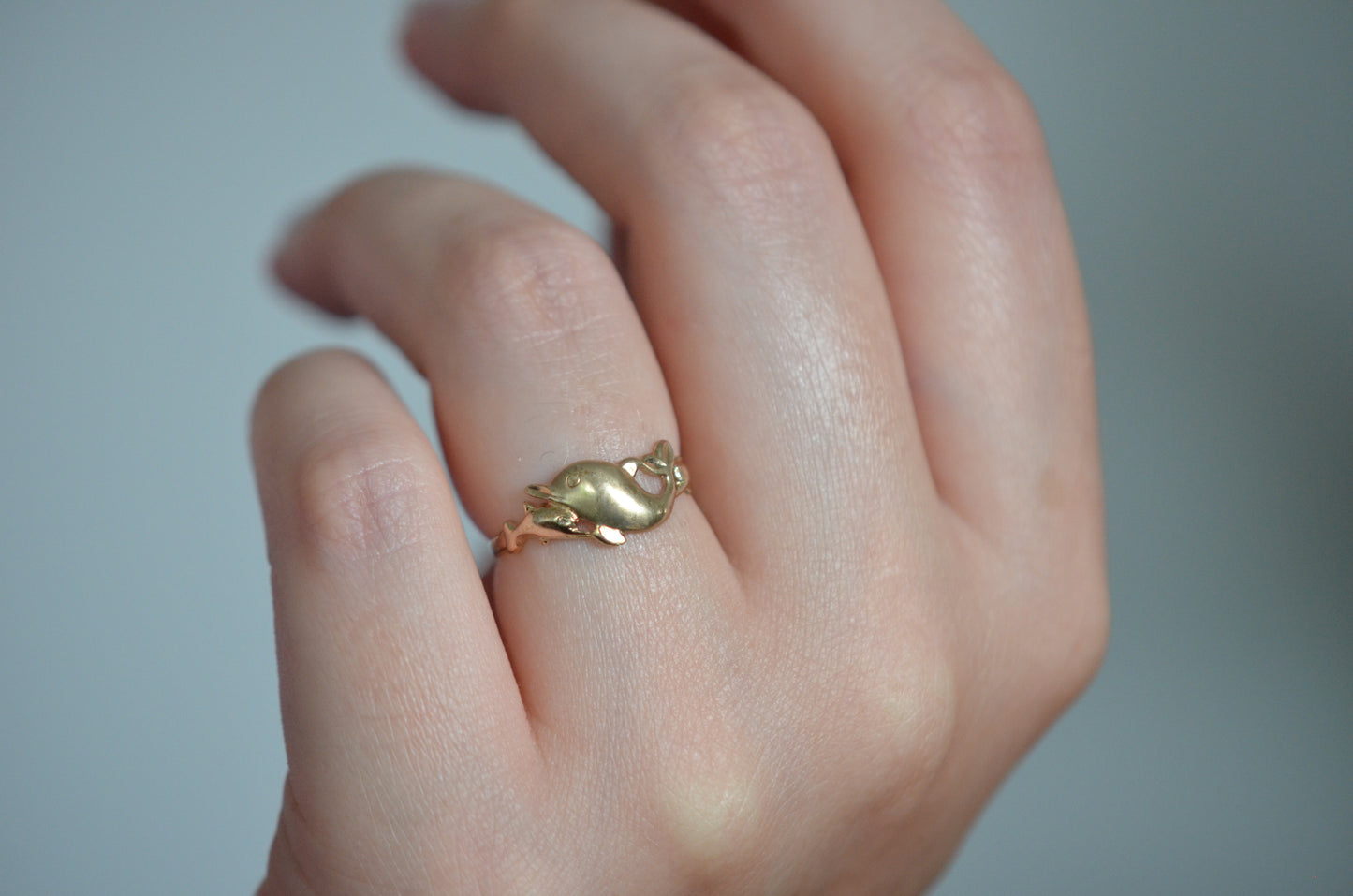 Sweet Vintage Dolphin Ring