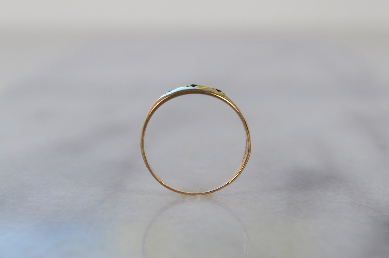 Soft Vintage Star-Set Sapphire Ring