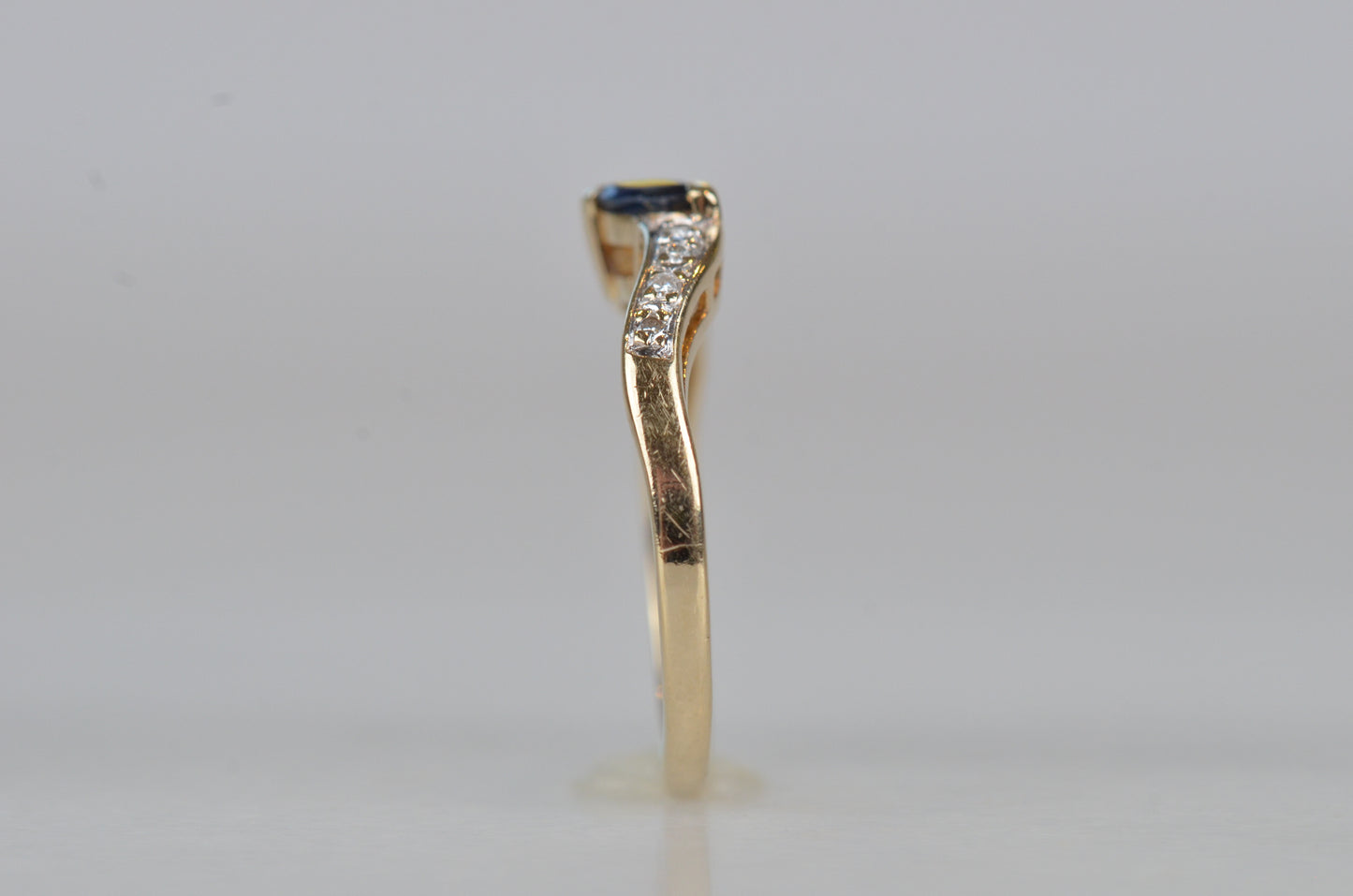 Vintage Sapphire Marquise Wave Band