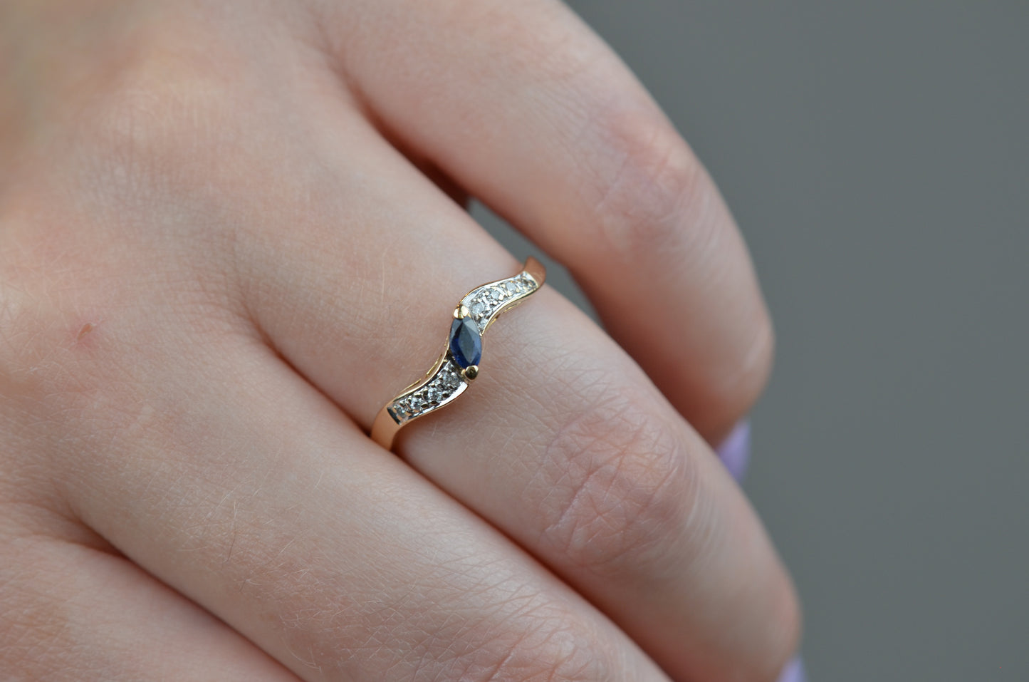 Vintage Sapphire Marquise Wave Band