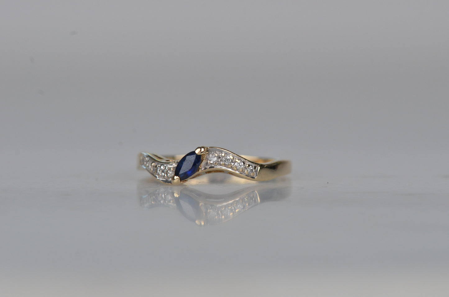 Vintage Sapphire Marquise Wave Band