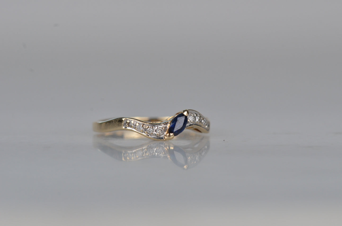 Vintage Sapphire Marquise Wave Band
