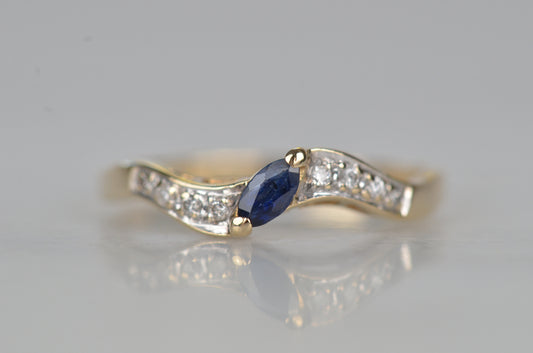Vintage Sapphire Marquise Wave Band