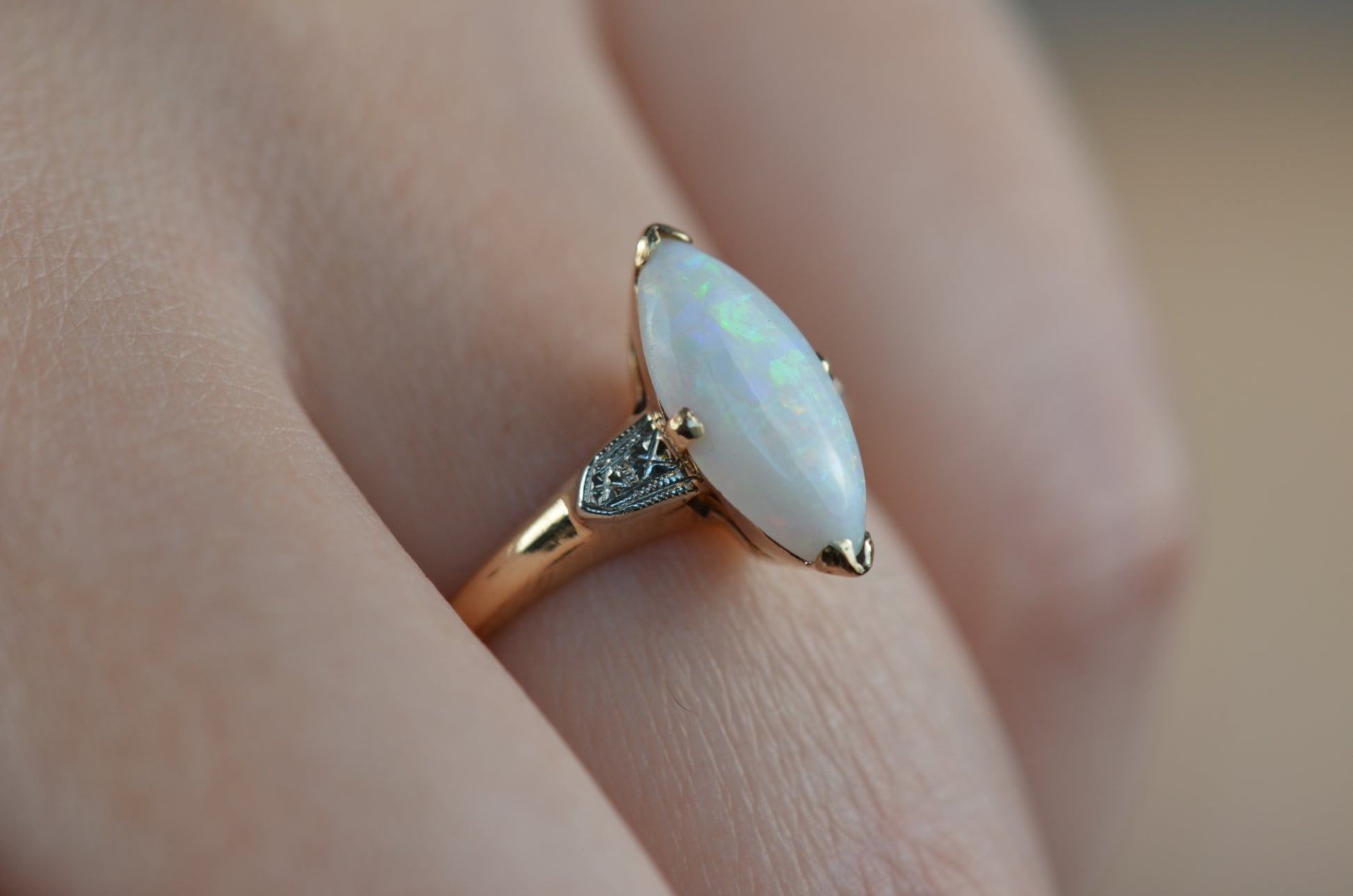 Stunning Vintage Marquise Opal Ring – Eloi