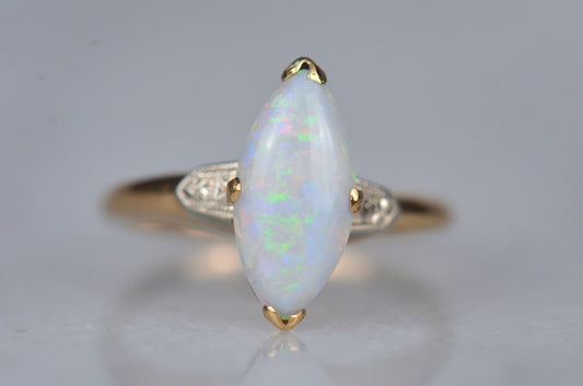 Stunning Vintage Marquise Opal Ring